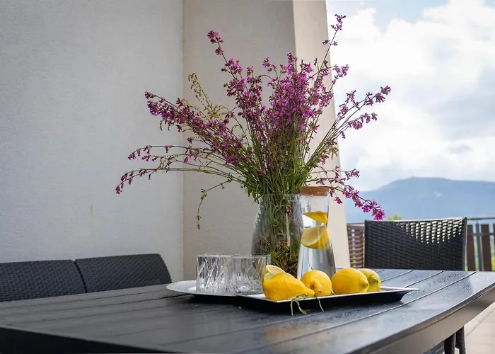 Blue Sky Perla C1 Invest 公寓