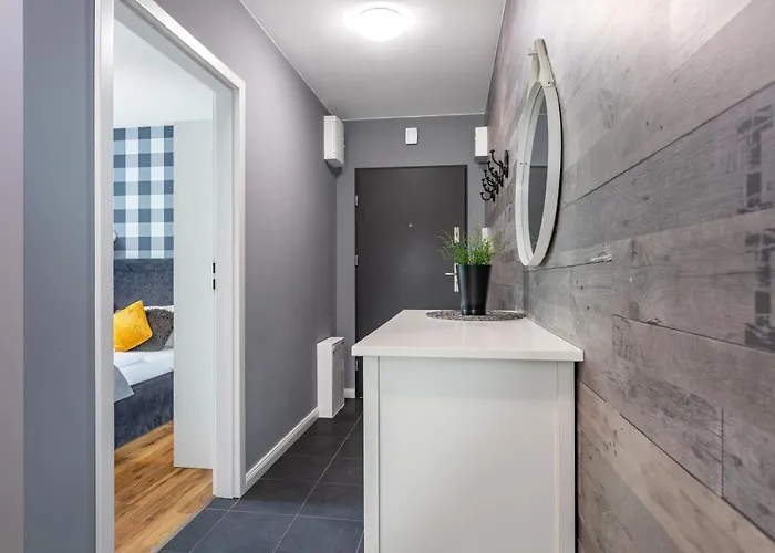 Blue Sky Perla C1 Invest 公寓