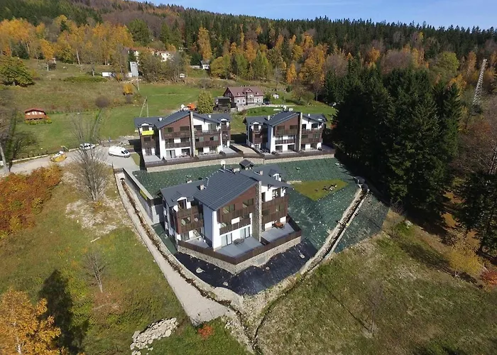 Blue Sky Perla C1 Invest 斯克拉斯卡波伦巴